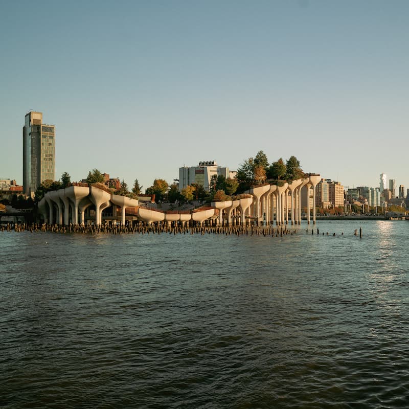 Tour New York by Land and Sea